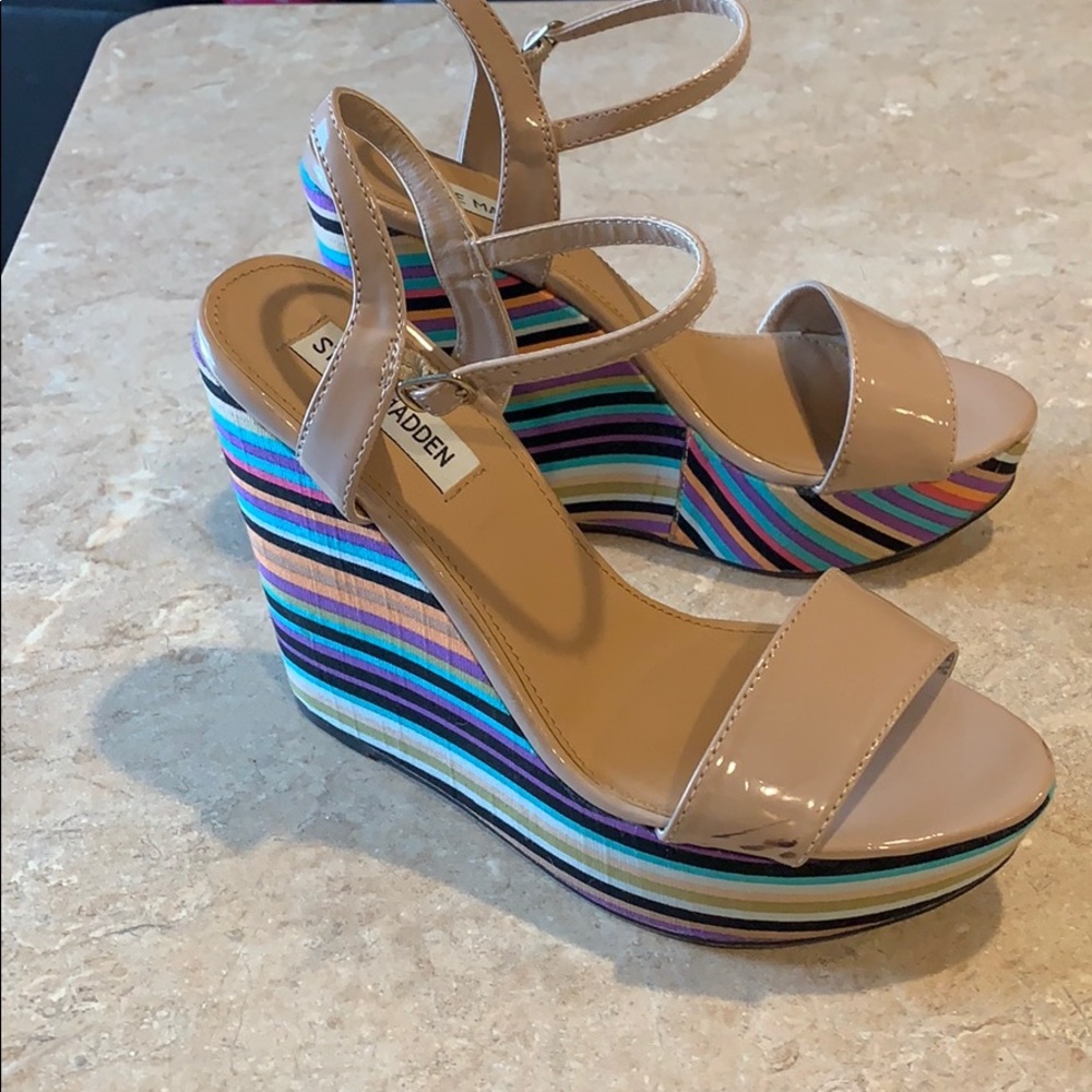 Colorful Striped wedge sandals